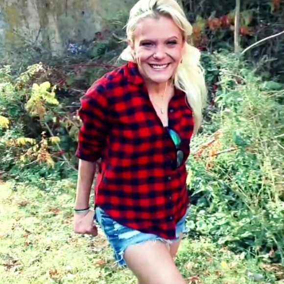 Meet your Posher, Sara - Picture 5 of 5